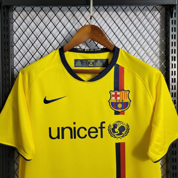 Barcelona Away 2008/09 - Retro - Image 4