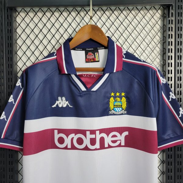 Manchester City Away 1997/98 - Retro - Image 4
