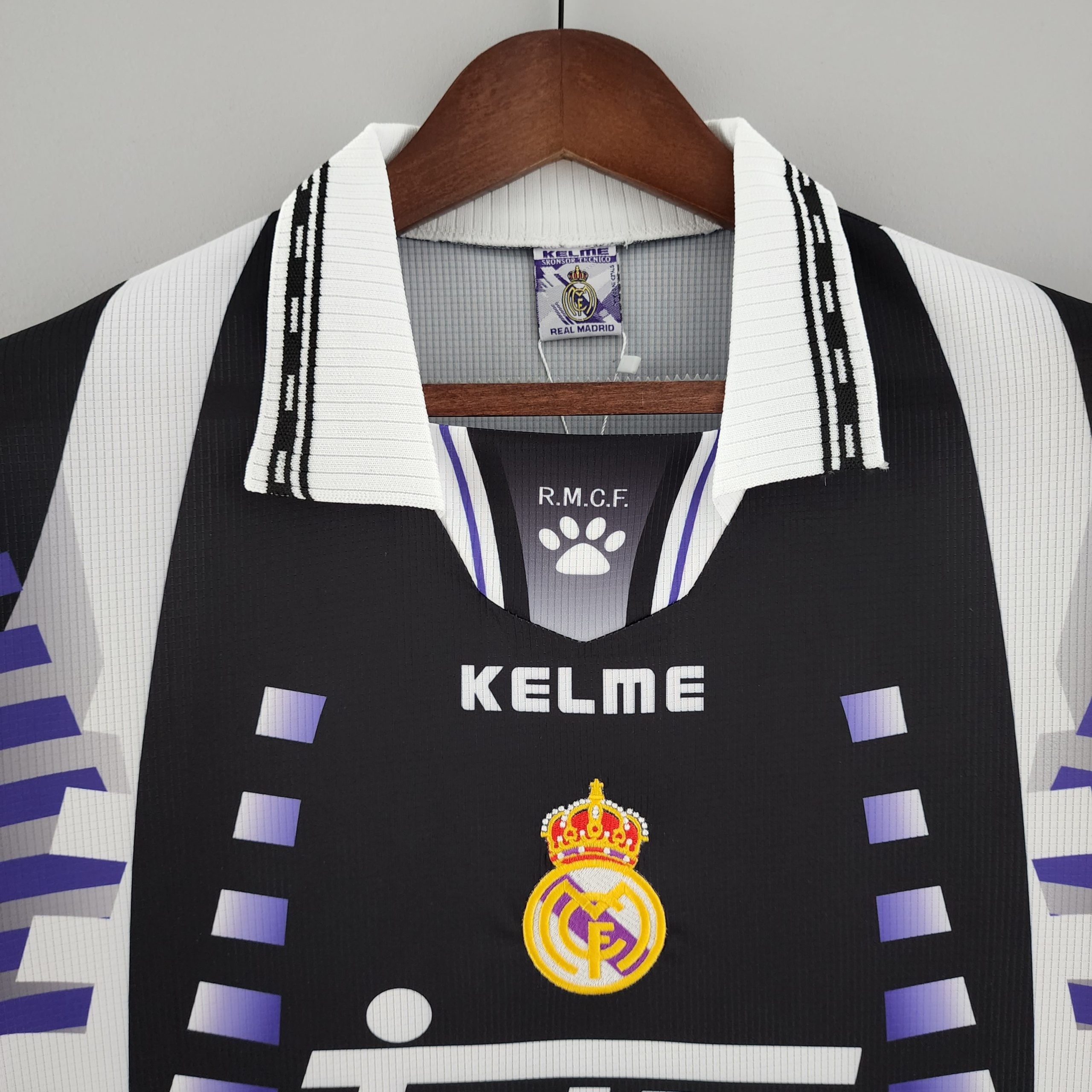 Real Madrid Third 1997/1998 – Retro – EMPORIOSPORTS