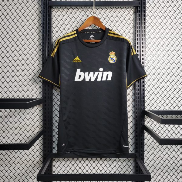 Real Madrid Away 2011/12 - Retro - Image 2