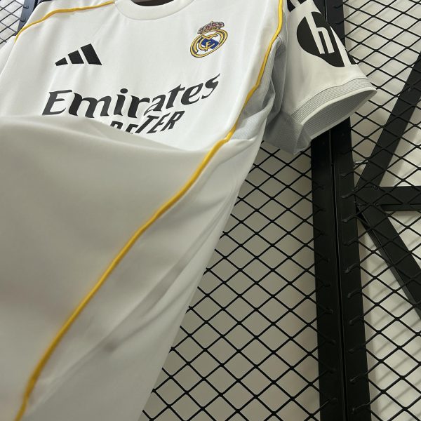 Real Madrid Home 25/26 Master Version - Stadium Jersey - Image 4