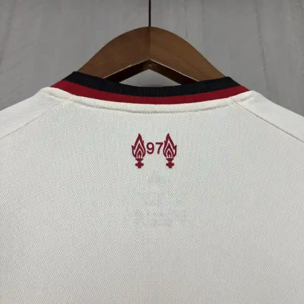 Liverpool Away 25/26 Master Version - Stadium Jersey - Image 7