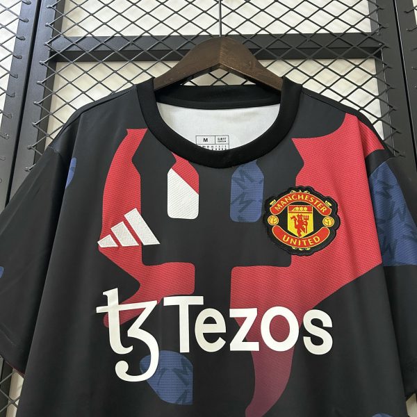 Manchester United Pre Match 24/25 – Master Version – Stadium Jersey - Image 3